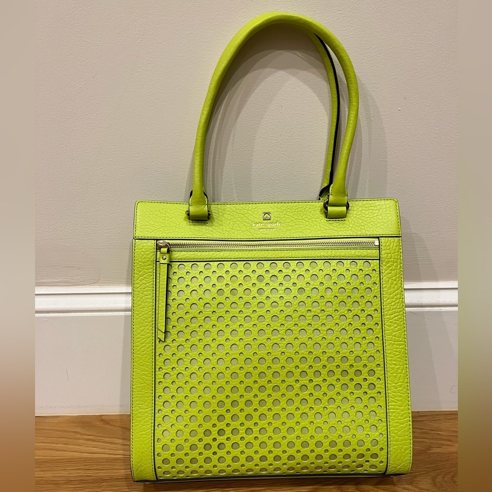 NWT Kate spade purse!
